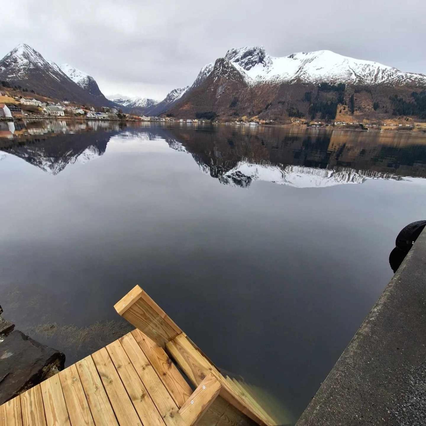 Troll Fjordhytter Syvde Exterior photo